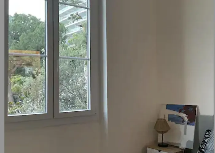 Aux Portes De La Principaute Apartment *